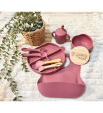 Set Repas Bébé Silicone Complet – Assiette et Bol, Gobelet, Bavoir, Cuillère et Fourchette Bois Personnalisable